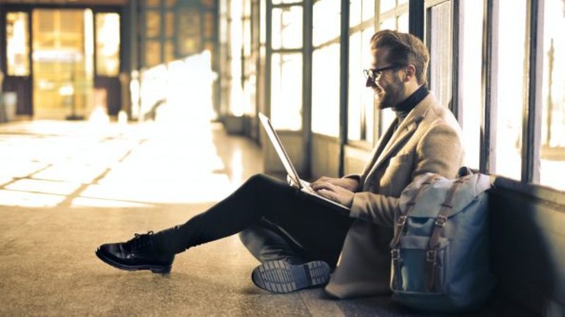 Tips Menjalankan Bisnis Anda Saat Bepergian